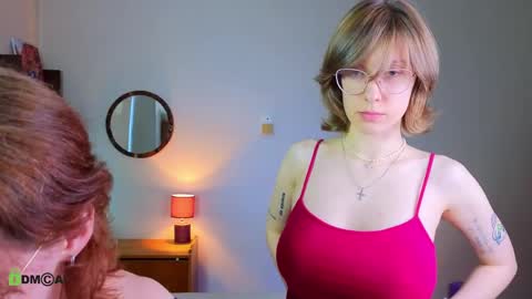 Hey Guys We are Julia ginger  Tina brunette online show from April 11, 2026, 4:33 pm