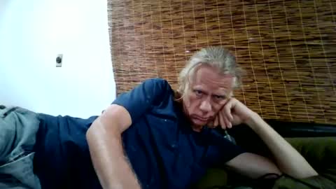 jizzmitten5 online show from July 5, 2026, 4:52 am