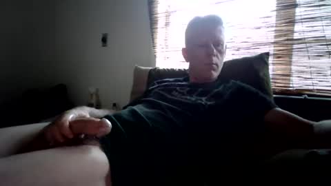 jizzmitten5 online show from July 9, 2026, 7:07 pm