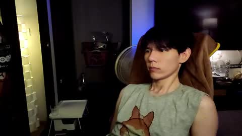 jj_jayjayq online show from April 30, 2026, 8:37 pm