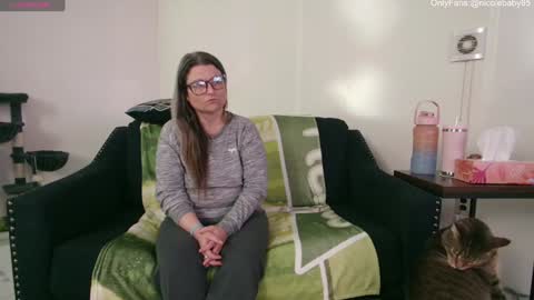 Nicole  Allen online show from December 4, 2024, 12:19 am