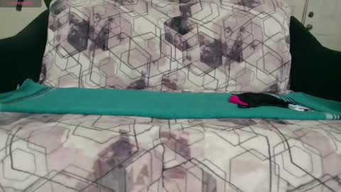 Nicole  Allen online show from February 26, 2025, 11:37 pm