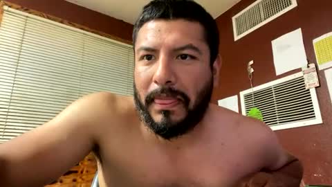 Snapshot of jjuarez5409 chatting on August 3, 2026, 4:11 am jjuarez5409 online show from August 3, 2026, 4:11 am