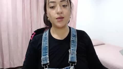 Julieta online show from February 13, 2025, 11:15 pm