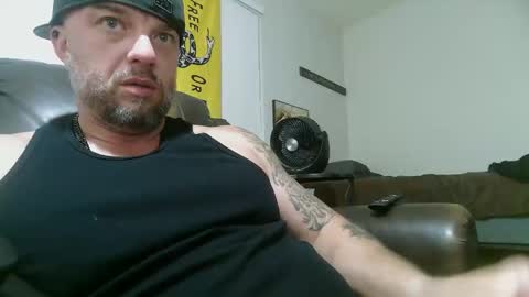 jlarryberry online show from November 30, 2025, 4:05 am