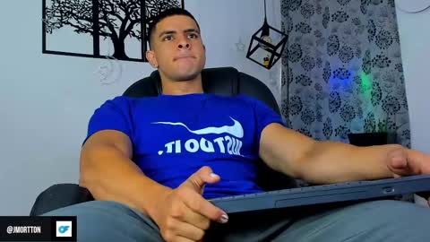 IGJmortton online show from February 18, 2025, 12:49 pm