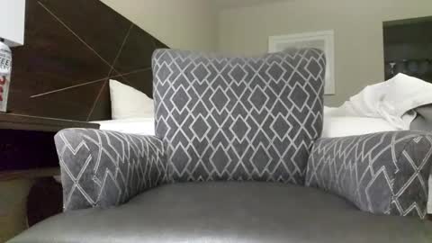 Jmtz4420 online show from December 14, 2024, 9:29 am