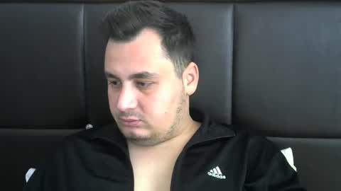 jnsnw online show from November 16, 2025, 11:16 am