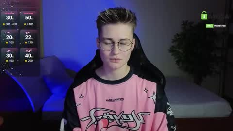 J online show from October 12, 2025, 7:02 pm