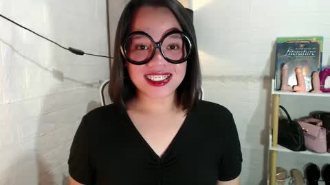 Joana online show from February 3, 2025, 1:41 am