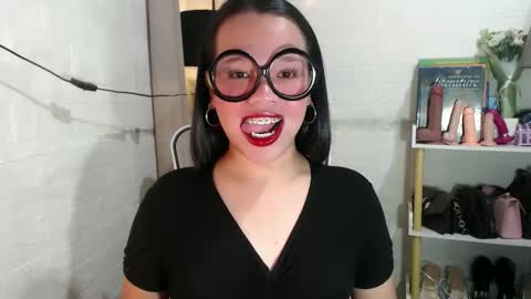 Joana online show from February 19, 2025, 12:14 am