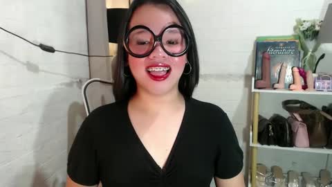 Joana online show from March 6, 2025, 9:31 pm