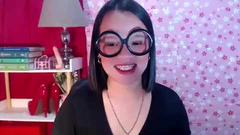 Joana online show from October 22, 2025, 8:30 pm