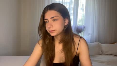 Bella online show from June 28, 2026, 11:16 am