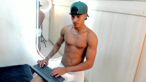 Snapshot of joao_da_silva19 chatting on June 6, 2026, 1:27 pm Joao Da Silva online show from June 6, 2026, 1:27 pm