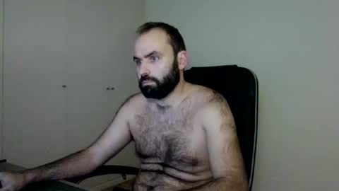 joaodias_18 online show from October 29, 2025, 9:38 pm