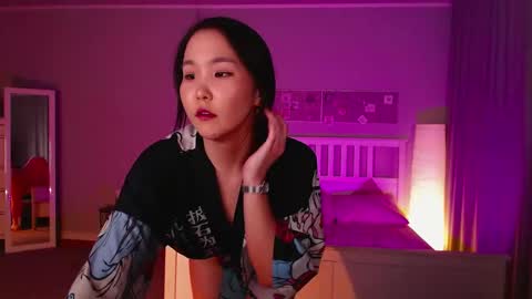 Amina online show from February 6, 2025, 3:31 pm