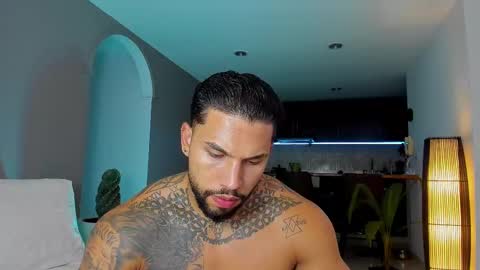 joe_esthetic online show from February 20, 2025, 3:01 am