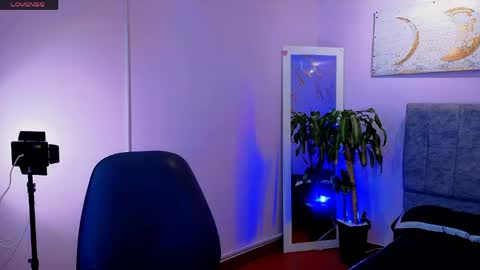 Snapshot of joe_jhonson chatting on April 17, 2026, 1:25 pm joe jhonson online show from April 17, 2026, 1:25 pm