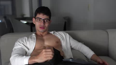 joe_steel1 online show from December 26, 2024, 11:10 am