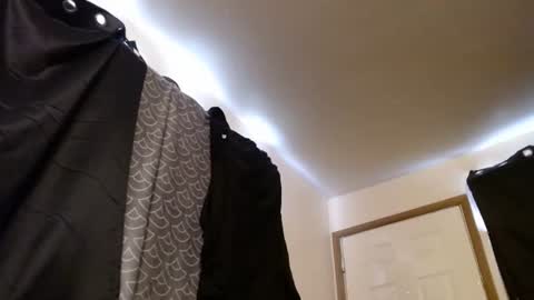 joeflaco85 online show from April 3, 2026, 4:49 pm