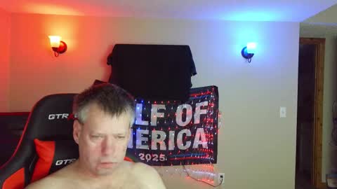 joejoe__ online show from February 16, 2026, 10:44 am