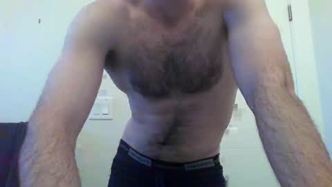 Snapshot of joeyd121 chatting on February 13, 2025, 12:13 am joeyd121 online show from February 13, 2025, 12:13 am