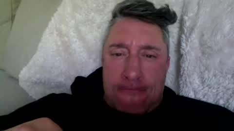 joeyjoe832 online show from May 4, 2026, 1:18 pm
