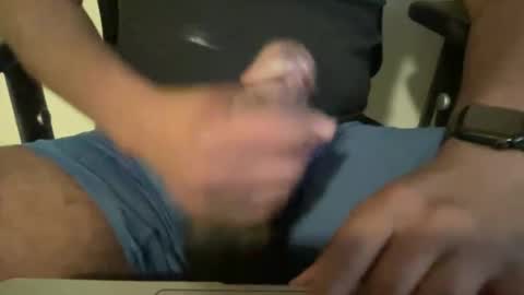 joeylyons online show from December 19, 2025, 12:50 am