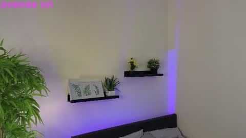 Snapshot of jogo__bonita chatting on June 25, 2026, 10:09 am Mia online show from June 25, 2026, 10:09 am