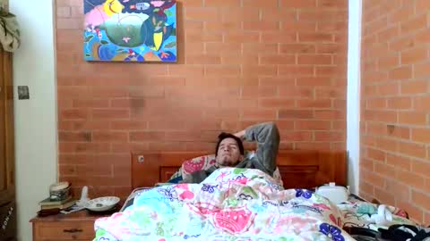 johan70nsexy online show from April 18, 2026, 7:07 pm