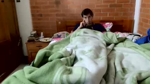 johan70nsexy online show from April 21, 2026, 1:42 am