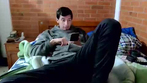 johan70nsexy online show from April 22, 2026, 12:57 am