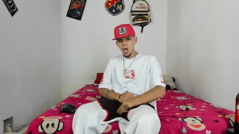 johan_and_antonella online show from January 30, 2025, 3:55 am