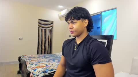 Johan Beley online show from January 2, 2025, 1:51 pm