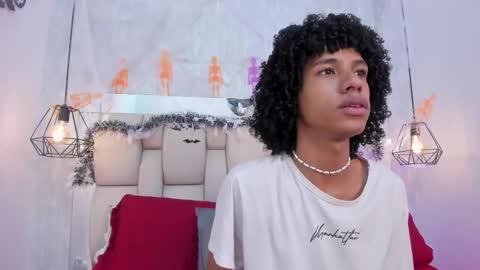 Johan  online show from October 20, 2025, 12:27 pm