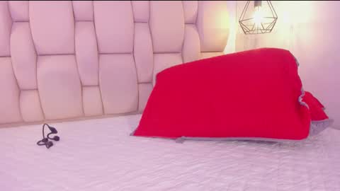 Johan  online show from March 6, 2026, 11:28 am