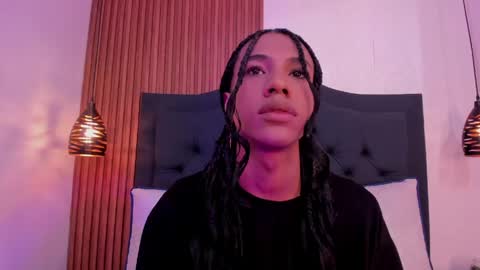 Johan  online show from April 21, 2026, 11:38 am