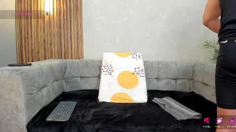 Johan Williams online show from July 19, 2026, 12:14 am