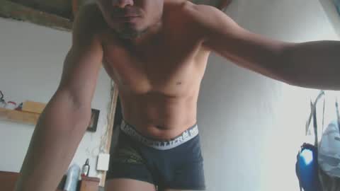 Snapshot of johantorres19 chatting on February 12, 2025, 1:37 pm johantorres19 online show from February 12, 2025, 1:37 pm
