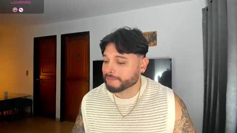 King -    online show from January 4, 2025, 1:42 am