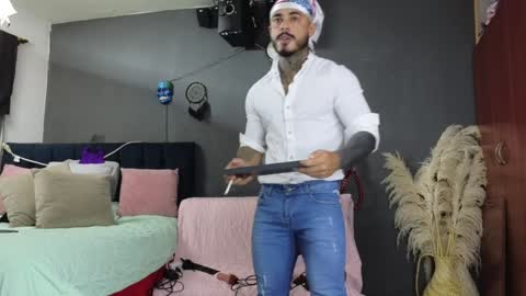 John  online show from January 28, 2025, 11:17 am