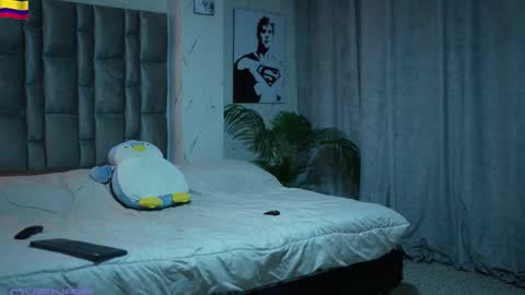 john online show from October 2, 2025, 8:16 pm