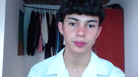 John Vichenso online show from September 15, 2025, 9:48 pm