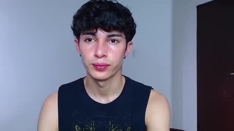 John Vichenso online show from October 1, 2025, 9:43 pm