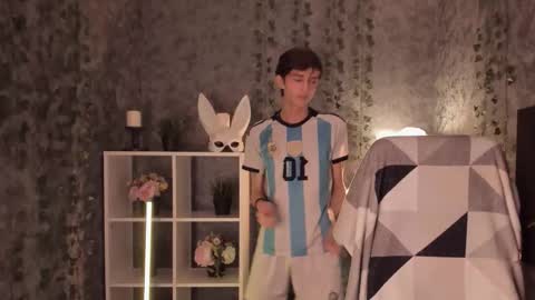 John online show from September 24, 2025, 12:30 pm