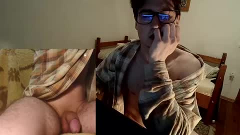 Snapshot of john_x00 chatting on April 20, 2026, 5:59 pm John online show from April 20, 2026, 5:59 pm