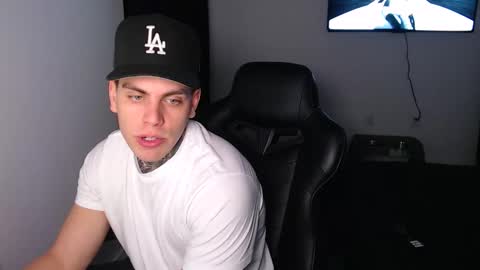 JAXX online show from February 17, 2026, 3:58 am