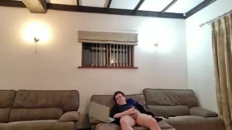 Snapshot of johnathan_stuart33 chatting on February 22, 2026, 12:12 am johnathan_stuart33 online show from February 22, 2026, 12:12 am