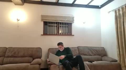 Snapshot of johnathan_stuart33 chatting on March 8, 2026, 2:04 am johnathan_stuart33 online show from March 8, 2026, 2:04 am